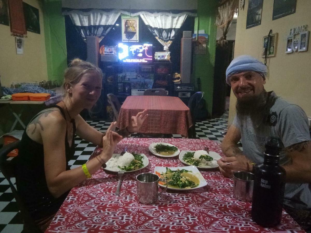 Mulu D Cave Homestay 외부 사진